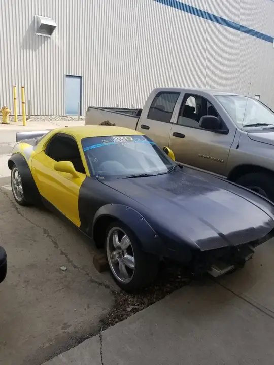 Mazda Rx-7 1993 photo 2