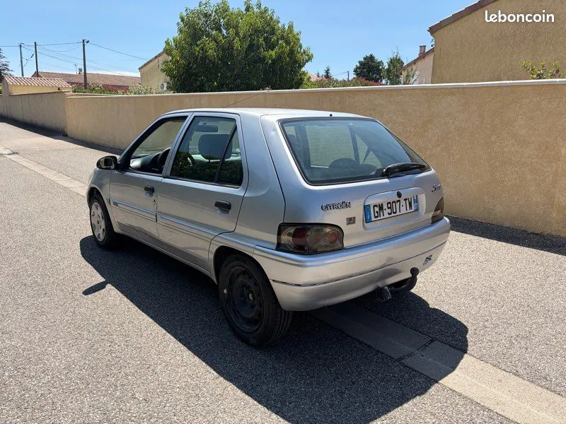 Citroen Saxo 2002 photo 2