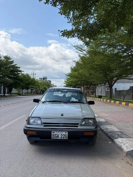 Suzuki Khyber