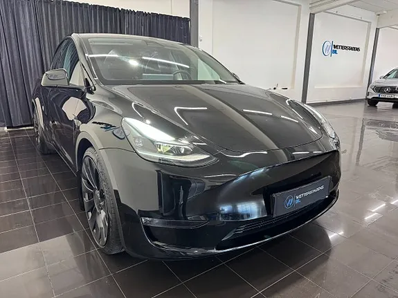 Tesla Model Y 2023 photo 4
