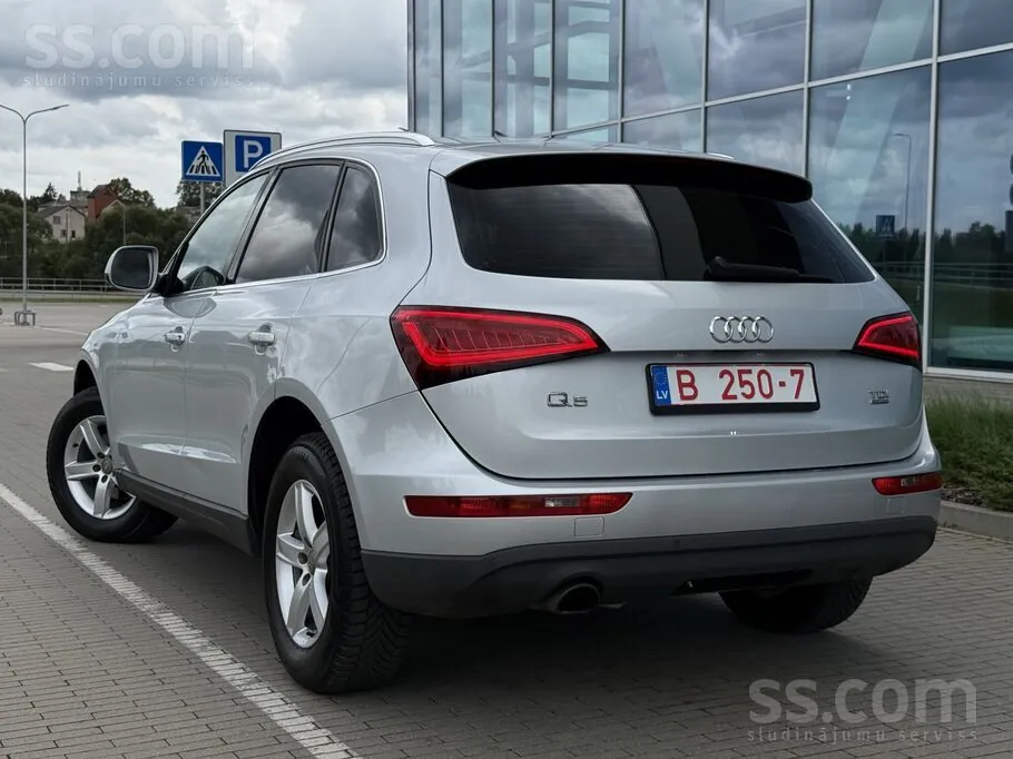 Audi Q5 2012 photo 4
