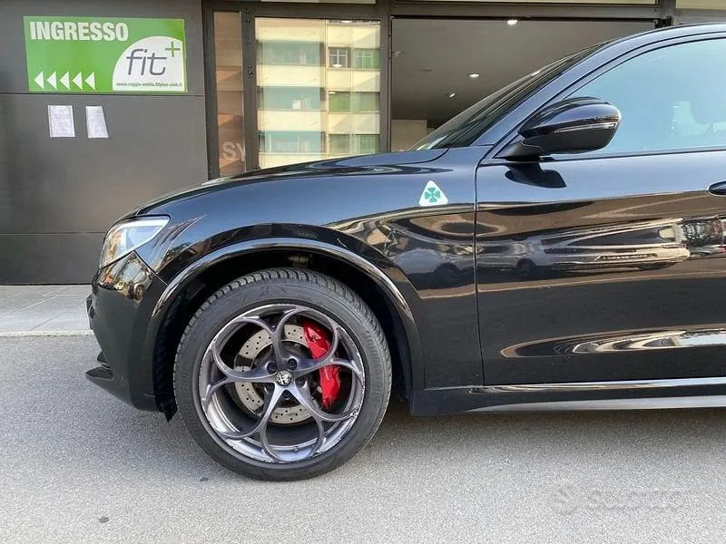 Alfa Romeo Stelvio 2018 photo 2