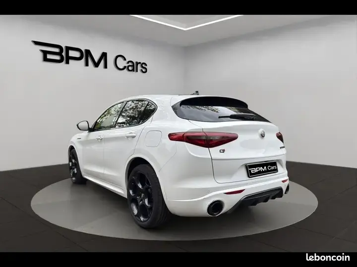 Alfa Romeo Stelvio 2022 photo 4