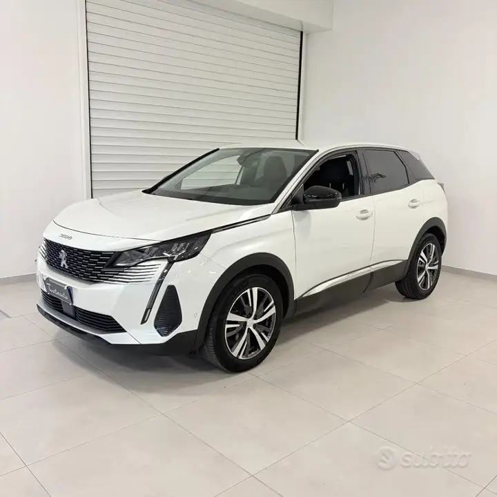 Peugeot 3008 2023 photo 3