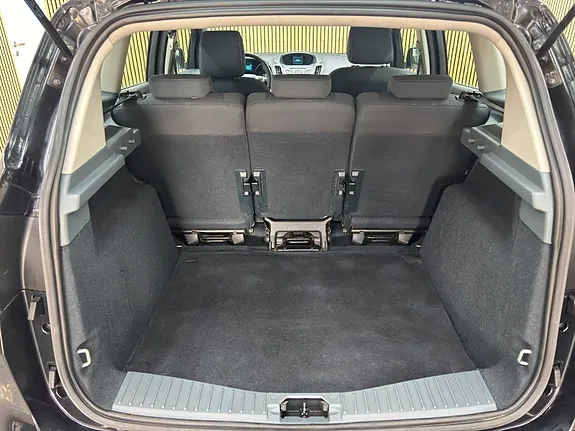 Ford C-Max 2011 photo 5