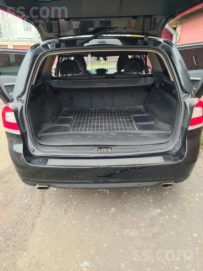 Volvo V70 2016 photo 4