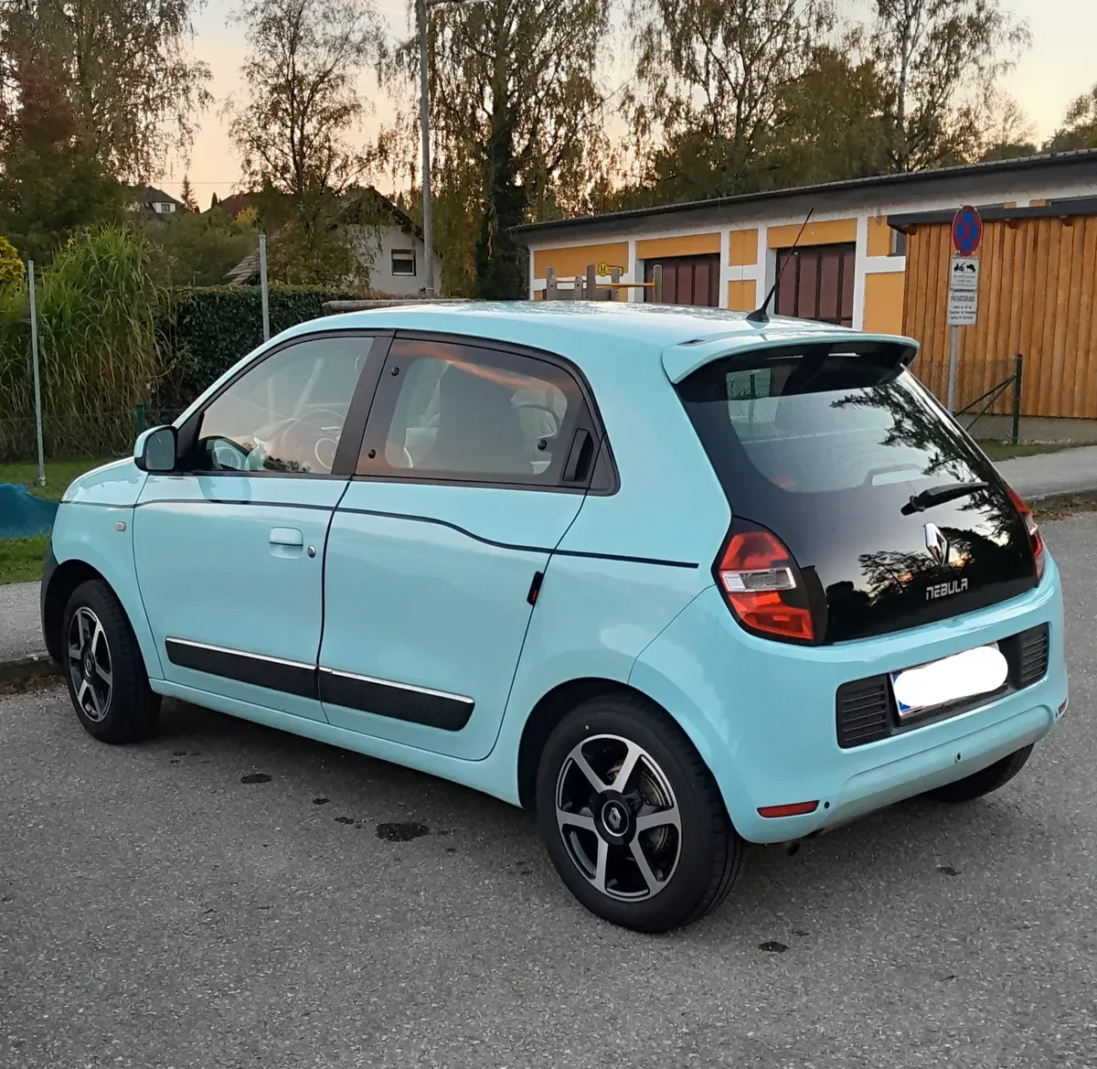 Renault Twingo 2015 photo 2