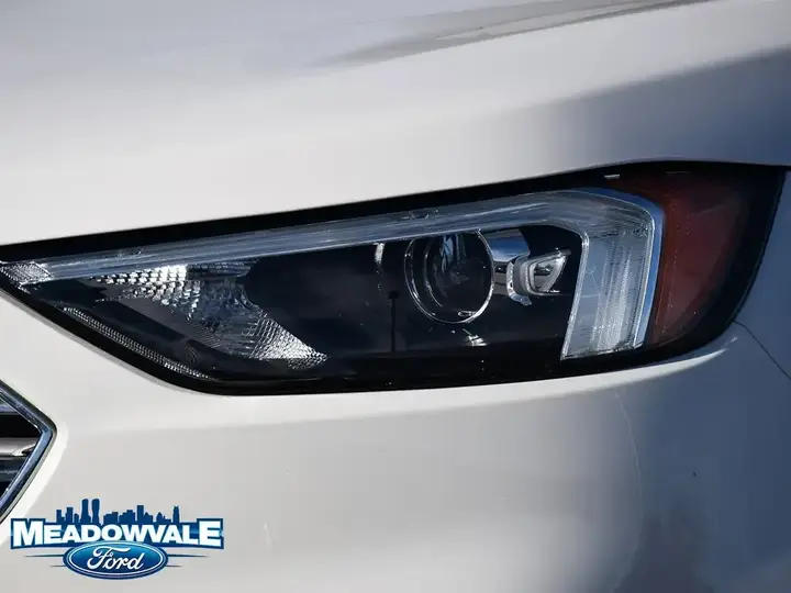 Ford Edge 2022 photo 3