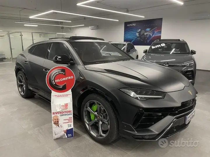 Lamborghini Urus