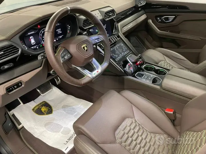 Lamborghini Urus 2024 photo 4