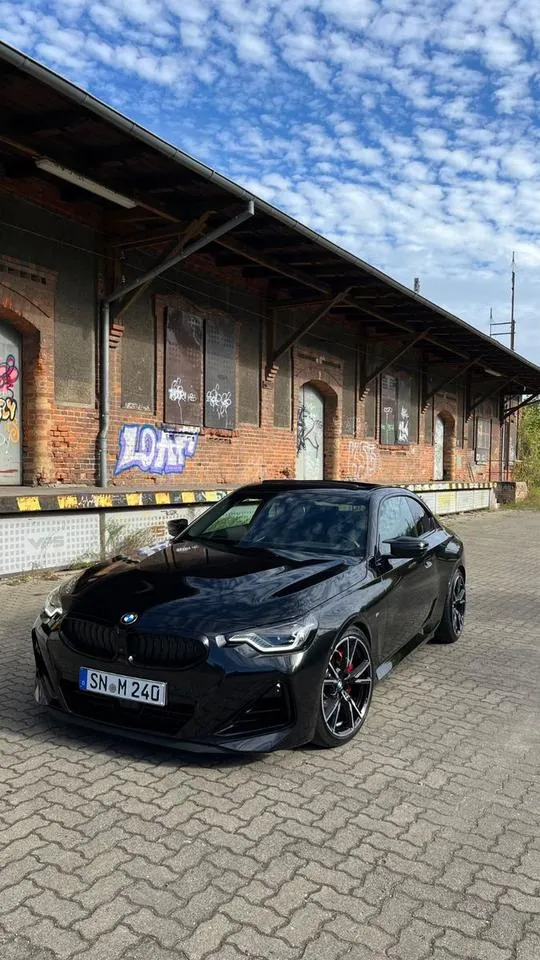 BMW M240I
