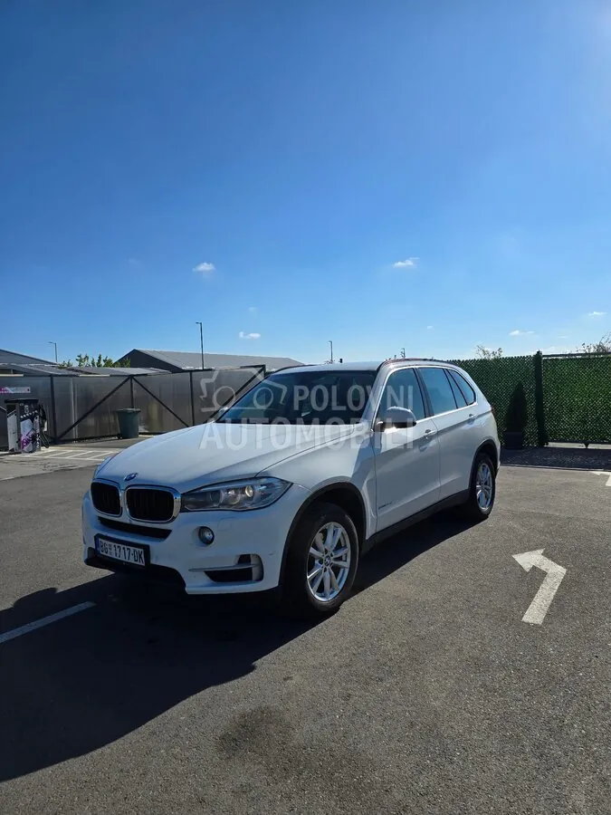 BMW X5 2015 photo 2