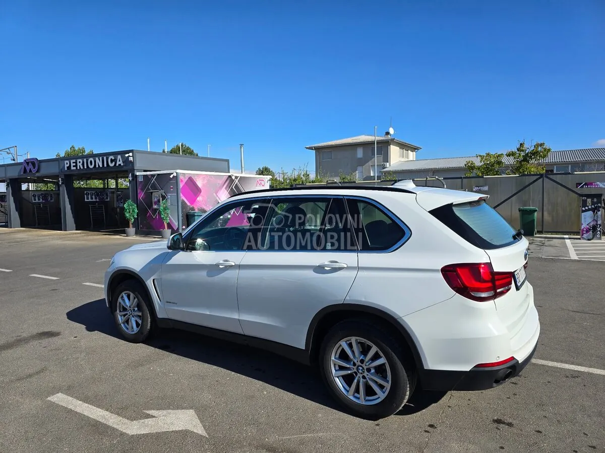 BMW X5 2015 photo 5