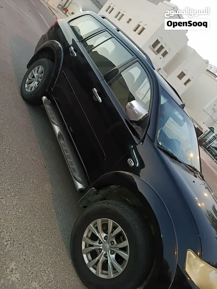 Mitsubishi Pajero Sport 2015 photo 2