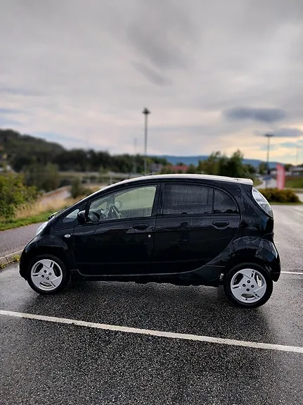 Mitsubishi I-Miev