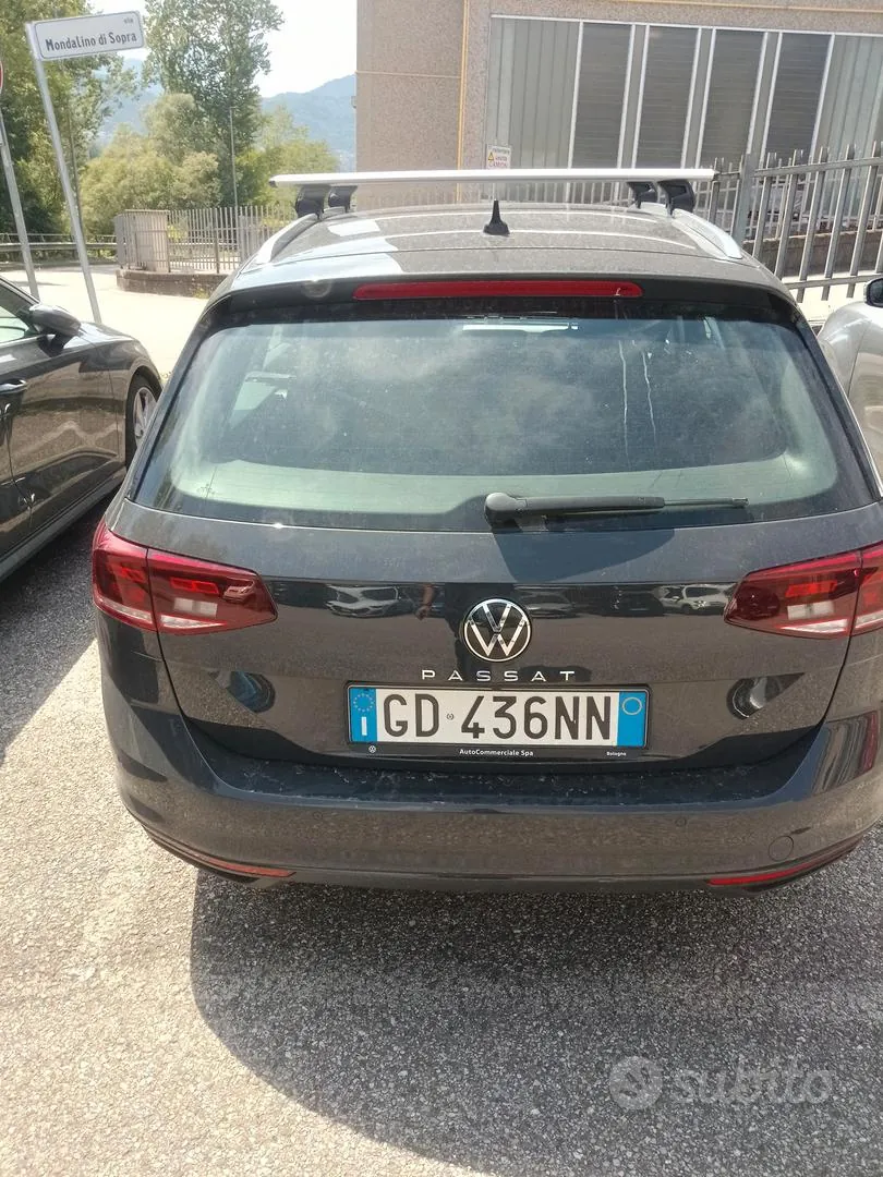 Volkswagen Passat 2021 photo 3