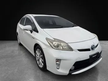 Toyota Prius 2013 photo 2