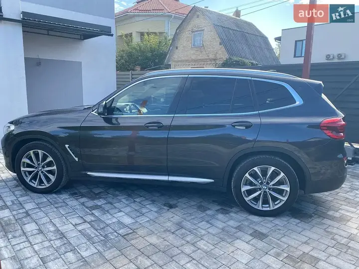 BMW X3 2019 photo 4