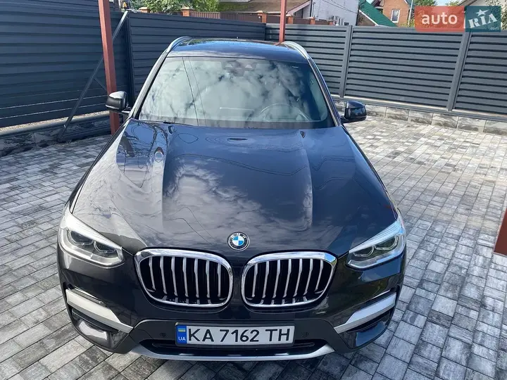 BMW X3 2019 photo 3