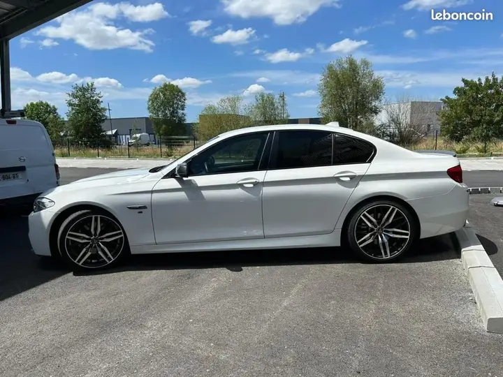 BMW 5 Series 2011 photo 5