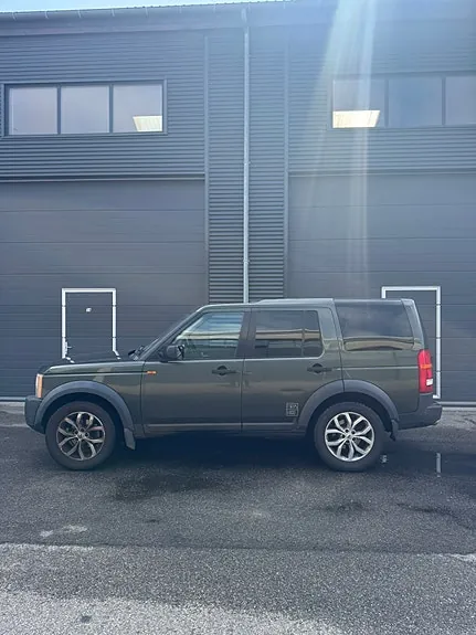Land Rover Discovery 3 2005 photo 2