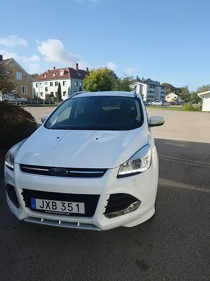 Ford Kuga 2015 photo 2