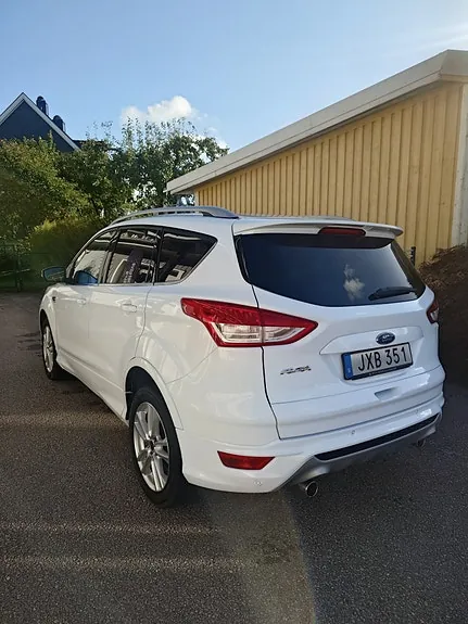 Ford Kuga 2015 photo 4