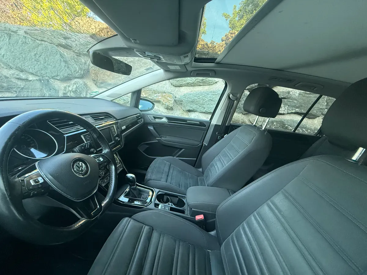 Volkswagen Touran 2016 photo 3