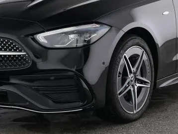 Mercedes-Benz C-Class 2025 photo 3
