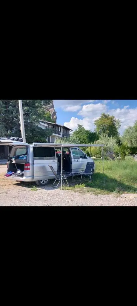 Volkswagen T5 2005 photo 2