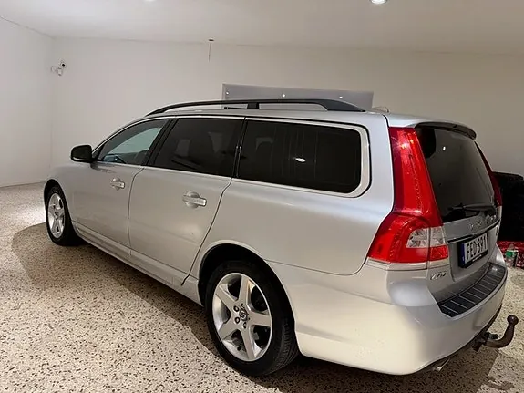 Volvo V70 2014 photo 4