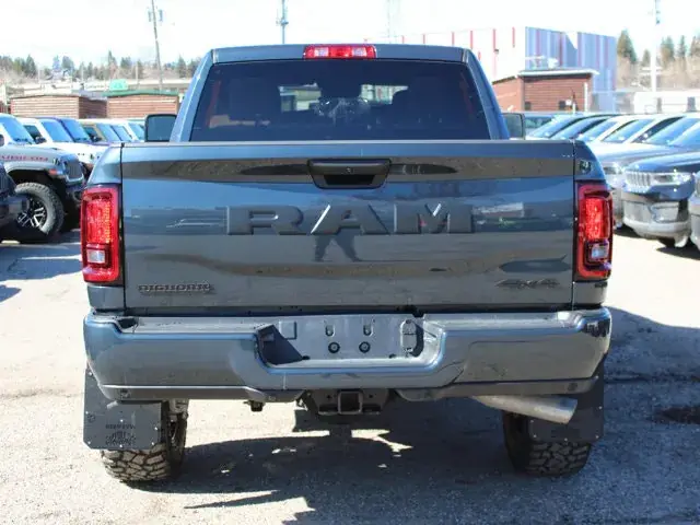 Ram 3500 Big Horn Crew Cab 2026 photo 5