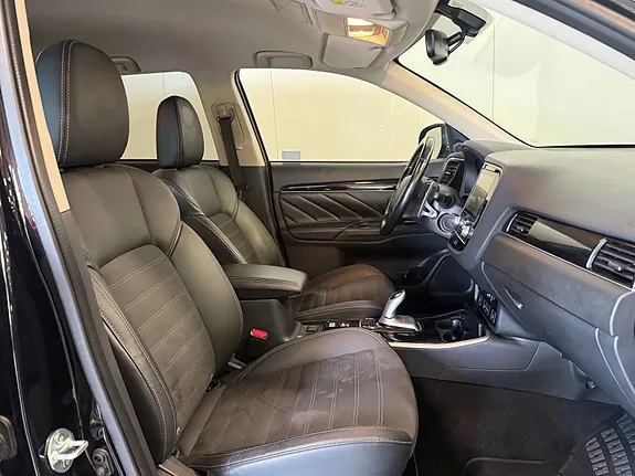 Mitsubishi Outlander 2021 photo 5