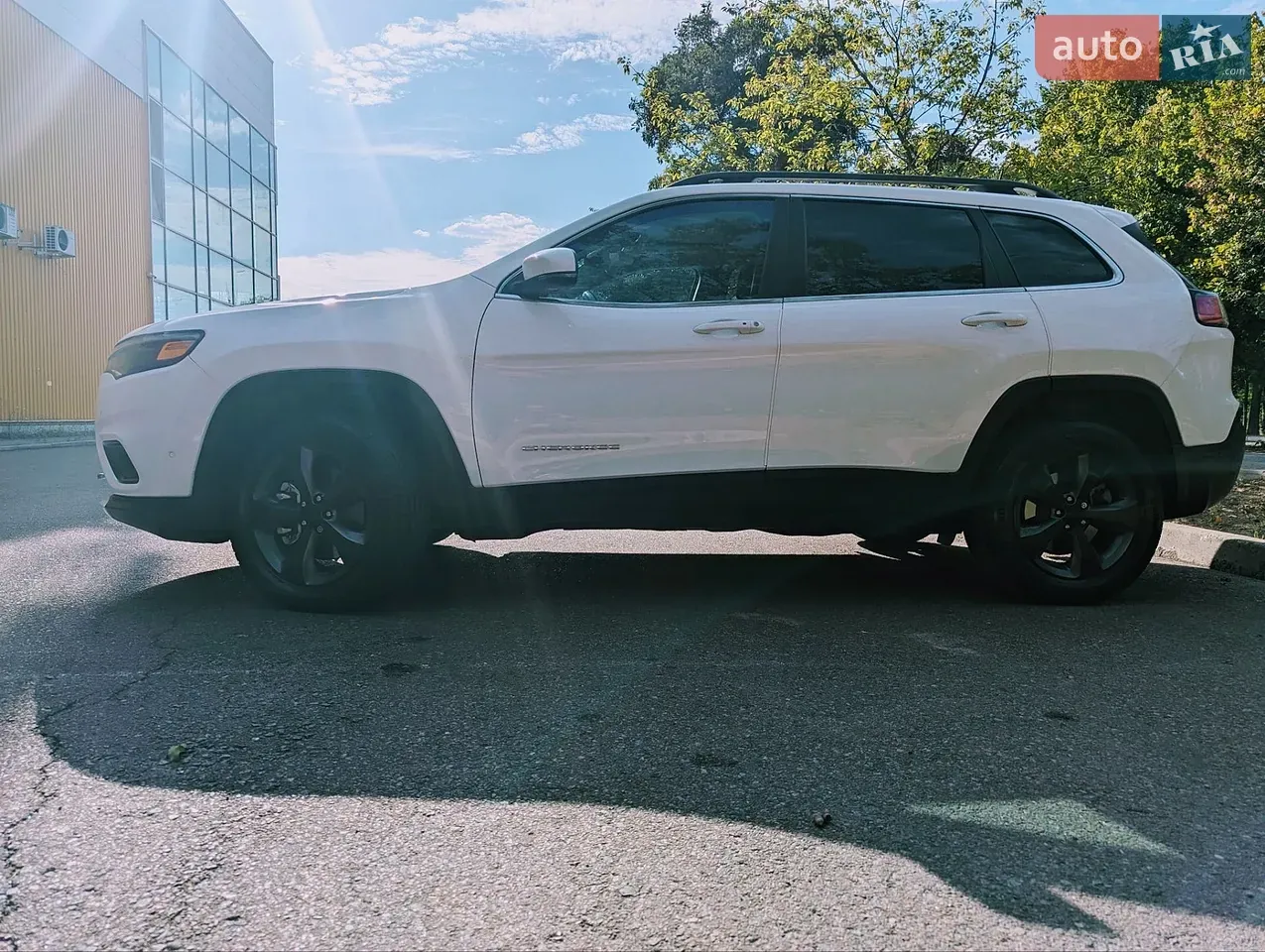 Jeep Cherokee 2021 photo 4