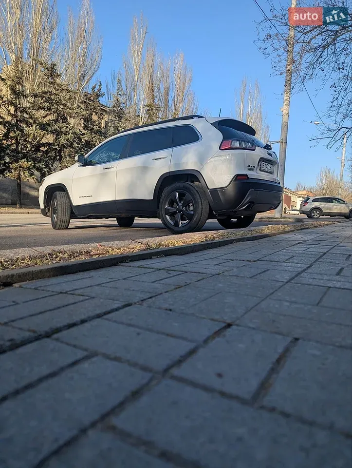 Jeep Cherokee 2021 photo 5