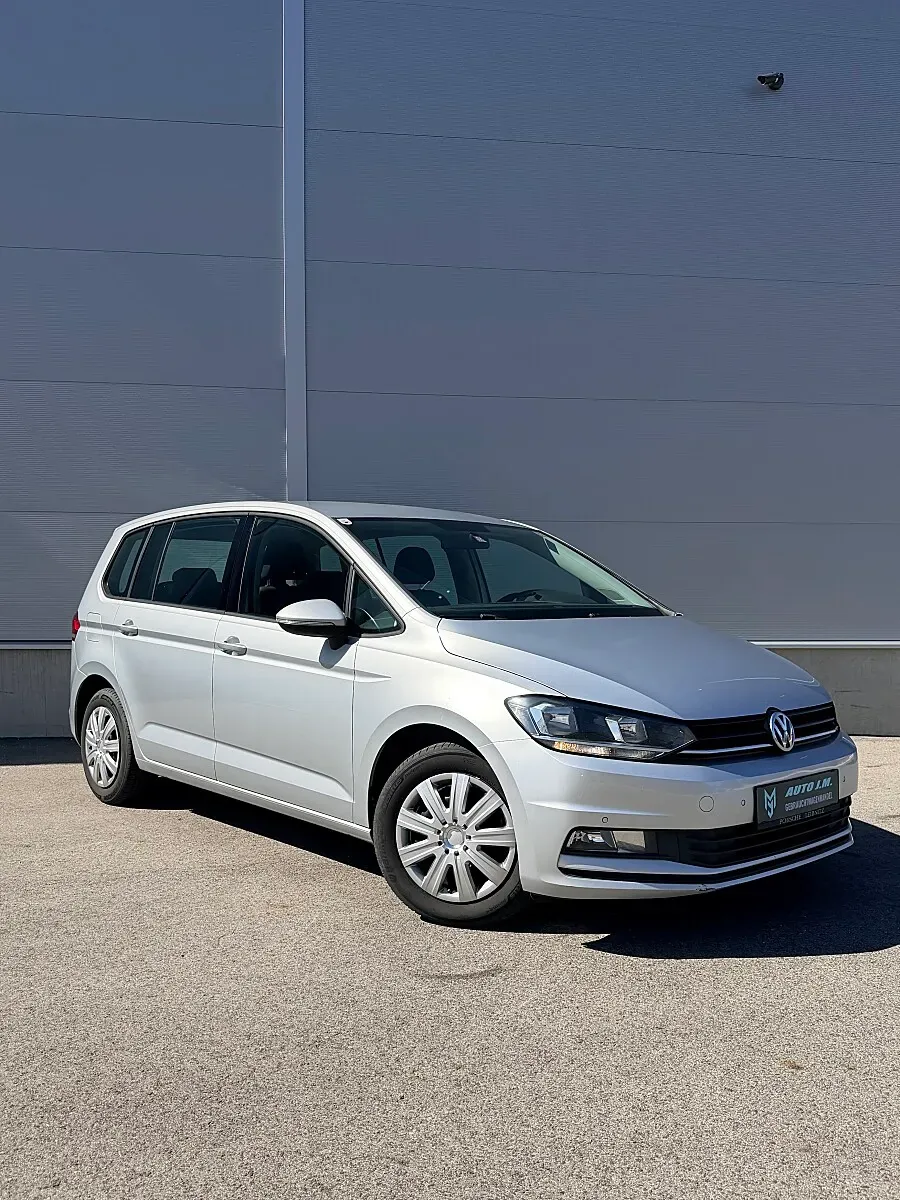 Volkswagen Touran 2017 photo 3