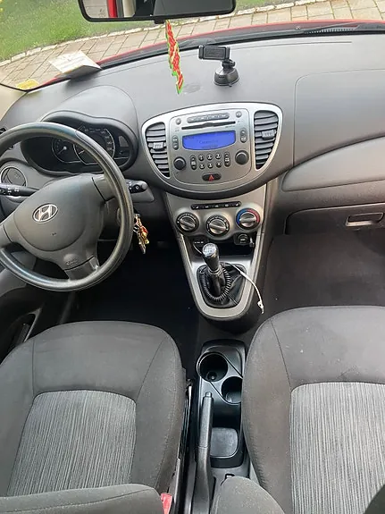 Hyundai I10 2011 photo 2