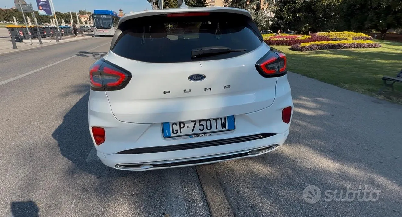 Ford Puma 2023 photo 2