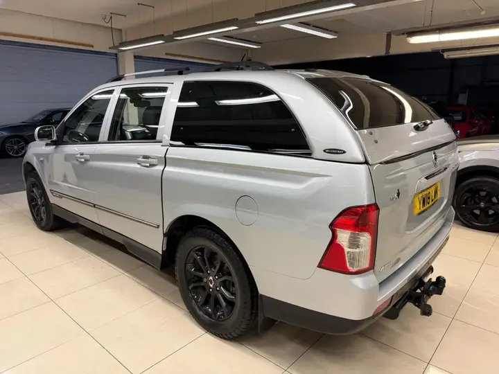 KG Mobility Musso 2018 photo 4