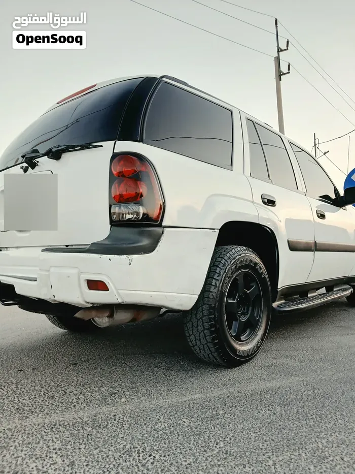 Chevrolet Blazer 2005 photo 2