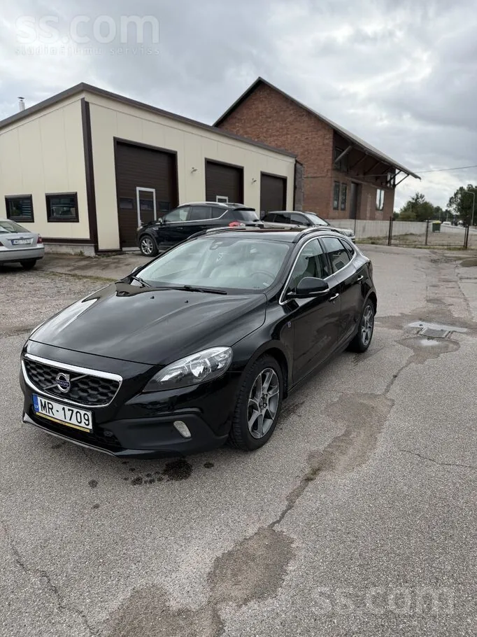 Volvo V40 2015 photo 3