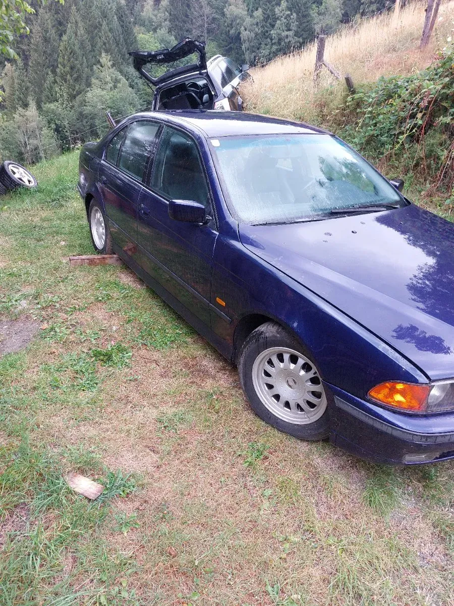 BMW 5 Series 1997 photo 3