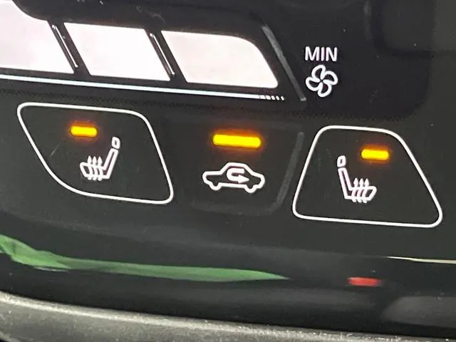 Mitsubishi E-K Cross G 2019 photo 5