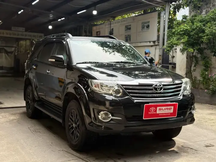 Toyota Fortuner 2015 photo 3