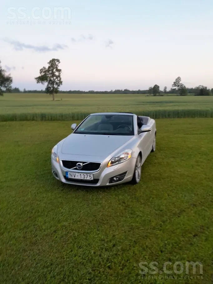 Volvo C70 2010 photo 3