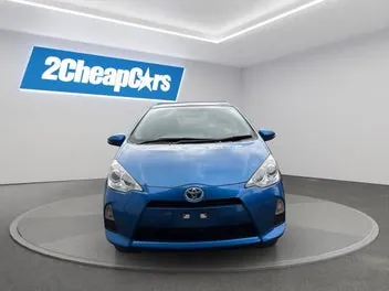 Toyota Aqua 2014 photo 3