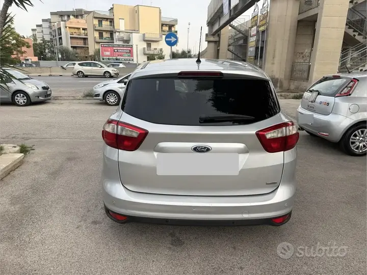 Ford C-Max 2012 photo 4