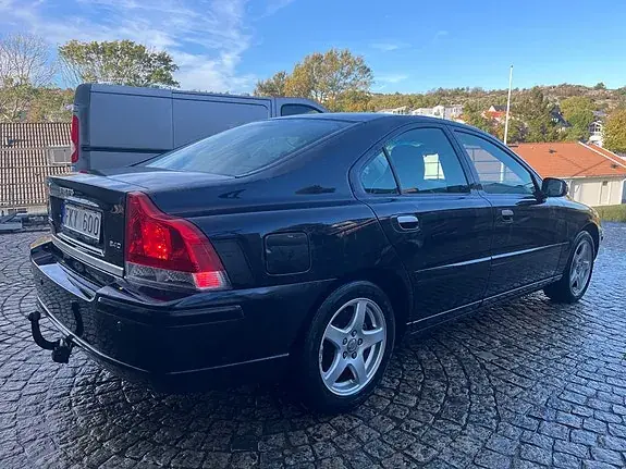 Volvo S60 2008 photo 4