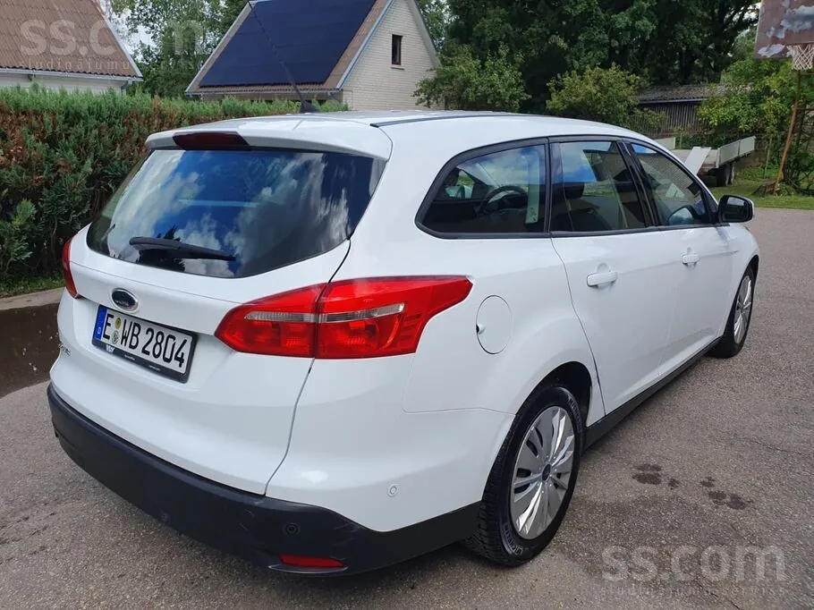Ford Focus 2016 photo 3