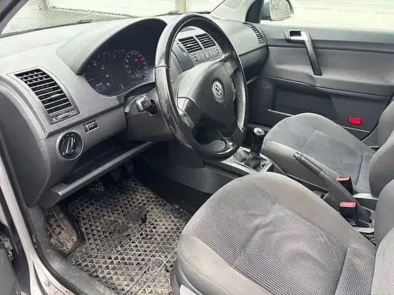 Volkswagen Polo 2008 photo 5